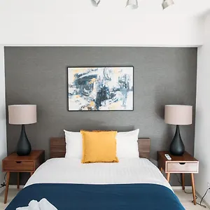 Inthehood: Nihonbashi Aparthotel